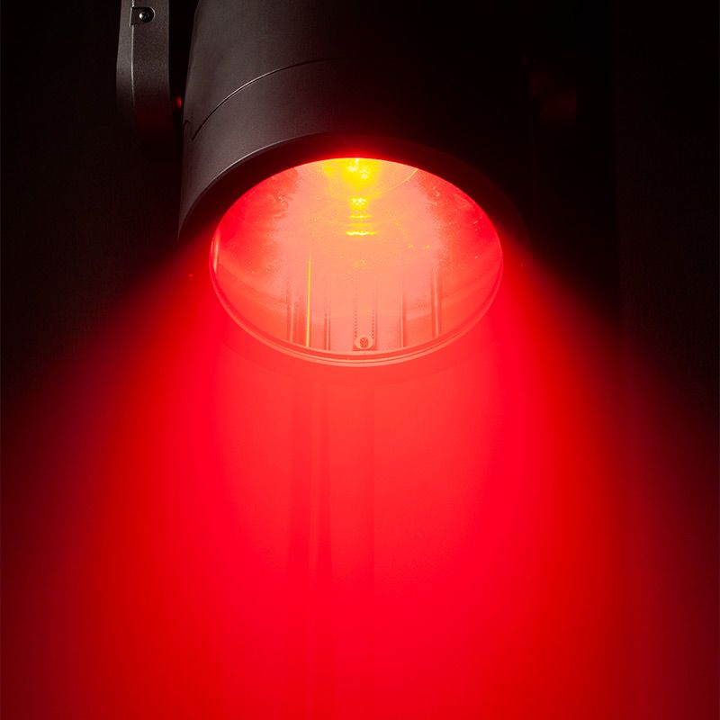Red light of ADJ PAR Z MOVE RGBW