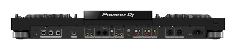 Connections of the Pioneer DJ XDJ-XZ