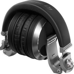 Folded Pioneer DJ HDJ-X7 DJ