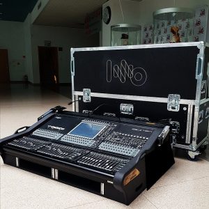 Flip-Ready Detachable Easy Retracting Hydraulic Lift Case With 2x2U for Digico SD10 Digital Mixing Console by ZCase - Image 3