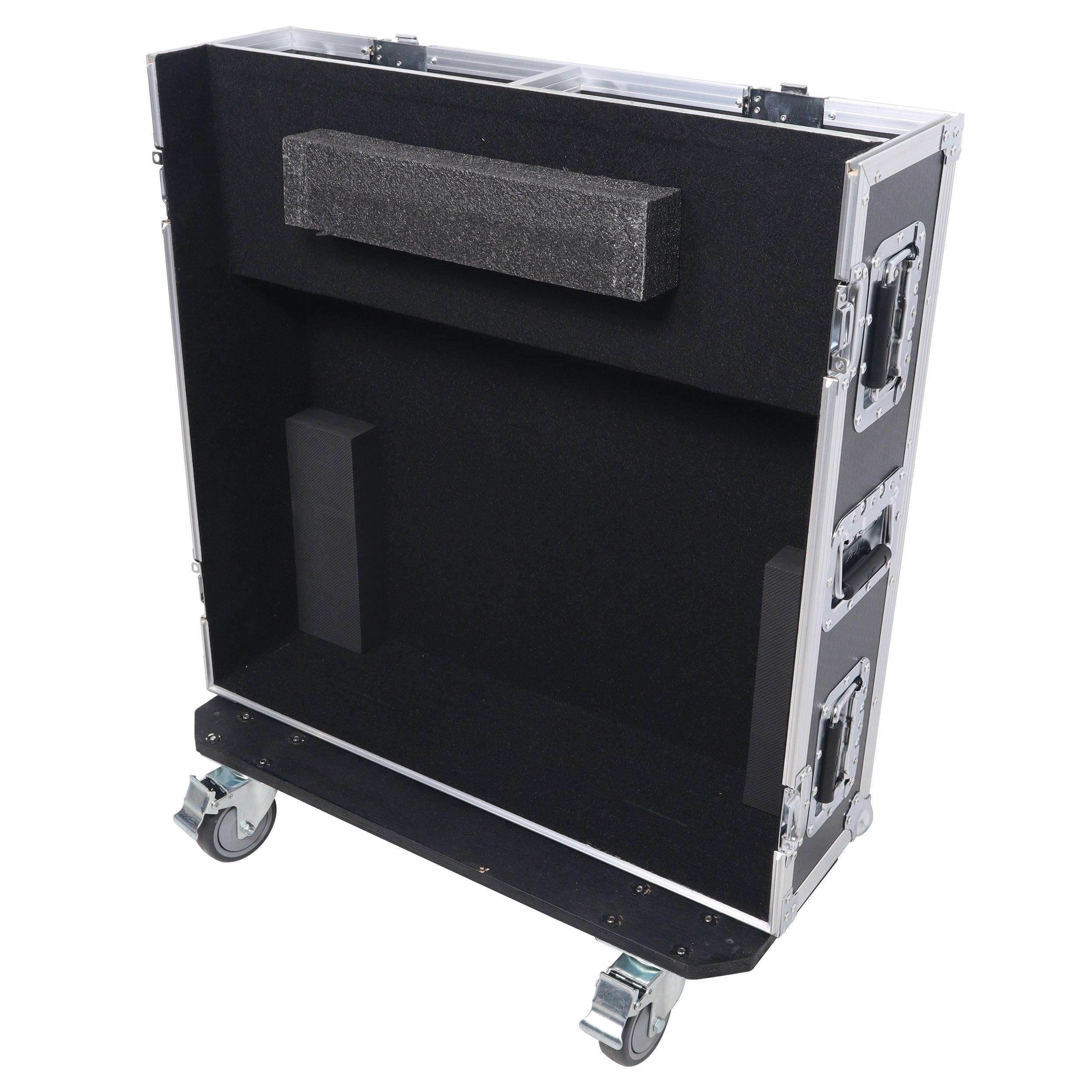 XS-PRE32SXDHW Rolling hard case with custom foam for gear transport