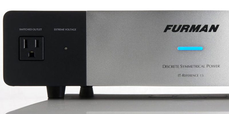 Front view Furman IT-REF-15I 15 Amp