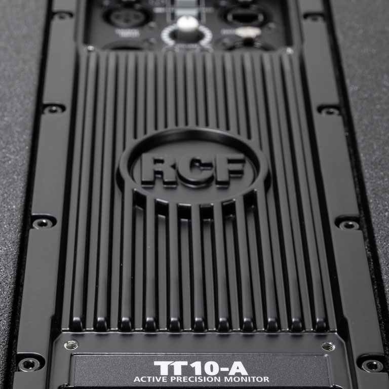 Close up view of the RCF TT 10-A 10"